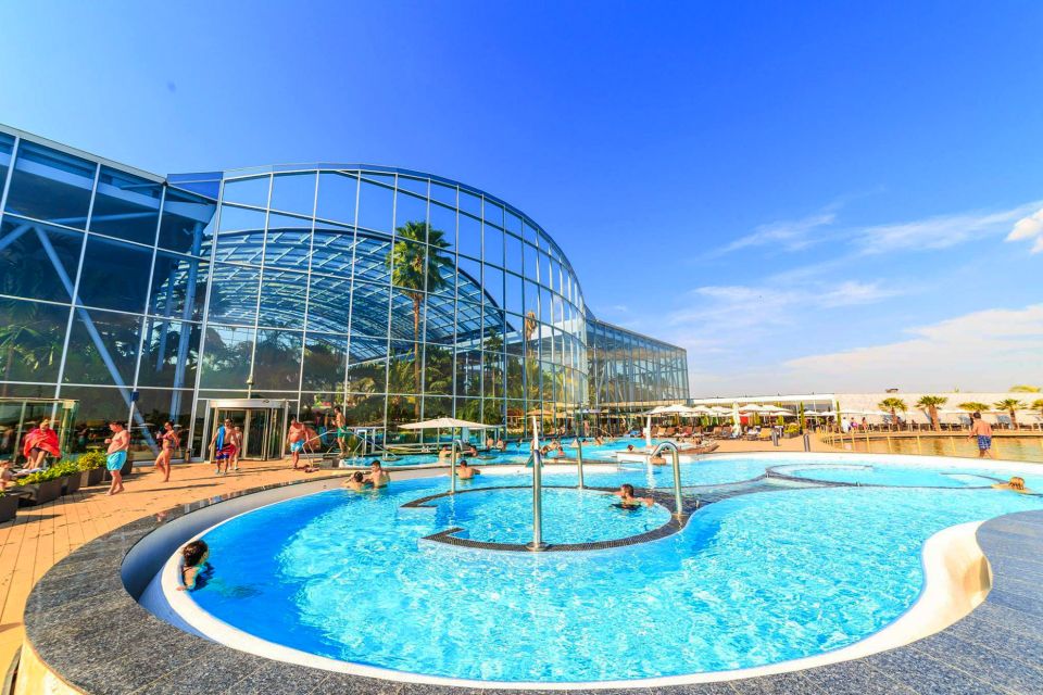 Bucuresti: Therme Bucharest Evening Entry Ticket & Transfer - Food, drinks, and the reality of spa pricing