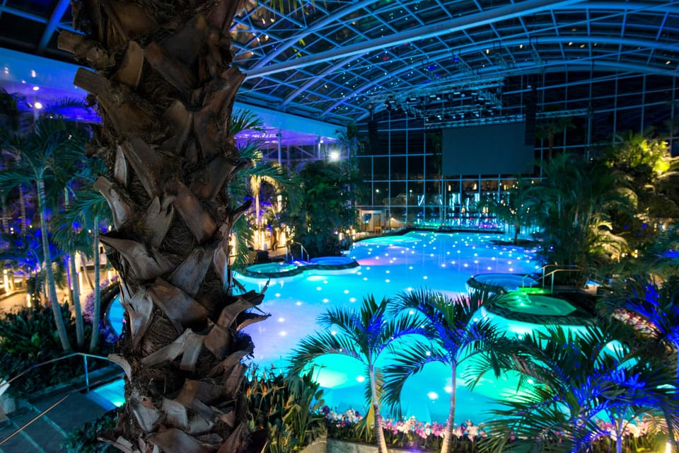 Bucuresti: Therme Bucharest Evening Entry Ticket & Transfer - Getting there: central Bucharest pickup that actually works