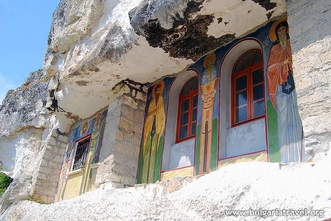 Bulgaria Day Trip: Private Tour from Bucharest - Getting out of Bucharest: 7:30 am pickup and a long road day