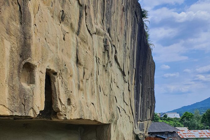Bulgaria Day Trip - Private Tour from Bucharest - Veliko Tarnavo & Arbanasi - Timing, pace, and how to stay comfortable