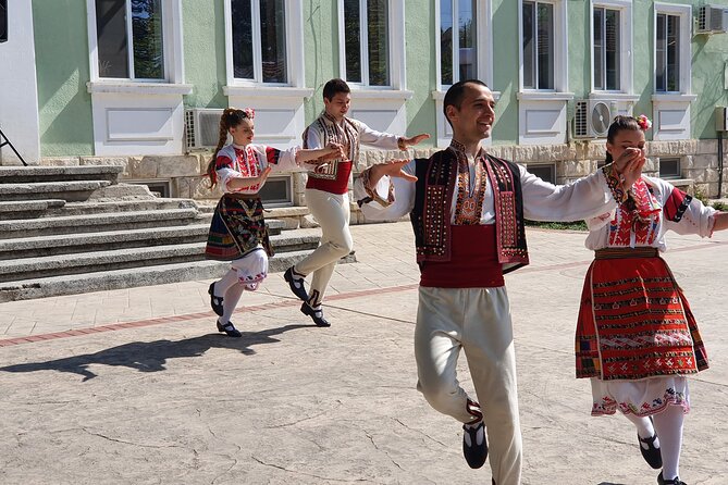 Bulgaria Day Trip - Private Tour from Bucharest - Veliko Tarnavo & Arbanasi - Private border crossing: no rental car, fewer headaches
