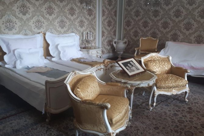Ceausescu Villa - fast track tickets and guide - How the Ceausescu Villa Tour Fits Your Day