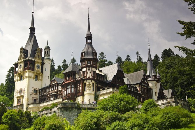 Day Trip Through Brasov in Transylvania and Bran, Peles, and Rasnov Castles - Peles Castle: Royal Splendor, With a November Backup Plan