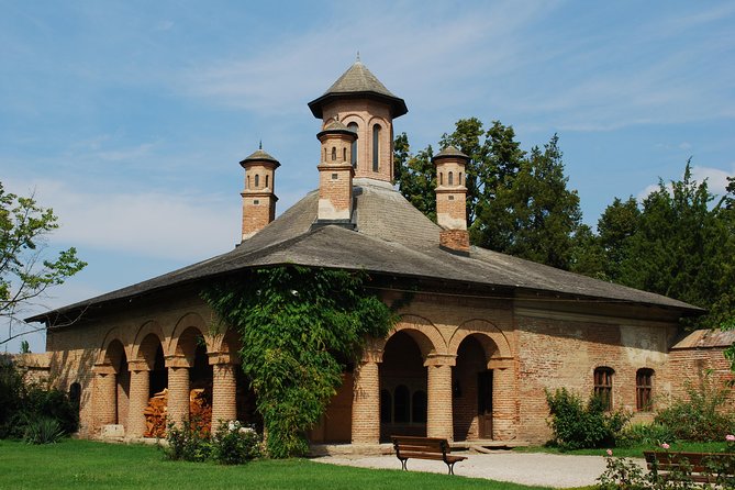 Discover Dracula's Tomb and Mogosoaia Palace - Private Tour from Bucharest - Key things worth caring about