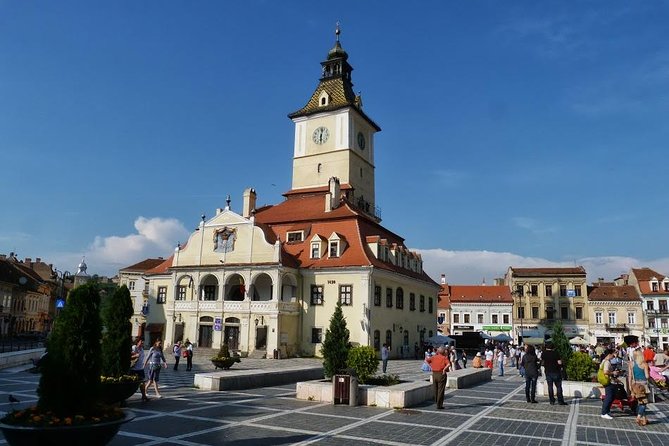 Dracula's Castle, Peles Castle and Brasov Day Trip from Bucharest - Brasov old town: what you’ll see (and what you’ll miss)