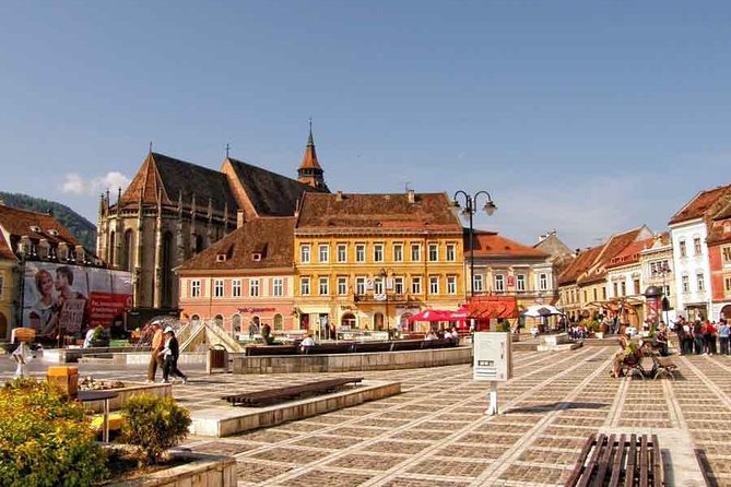 Dracula's Castle, Peles Castle and old town Brasov from Bucharest - Peles Castle in Sinaia: royal elegance and museum treasures