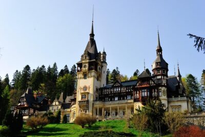 Dracula's Castle & Peles Palace Tour from Bucharest Including Brasov Old Town - Peles Palace: royal elegance in a focused 1-hour visit