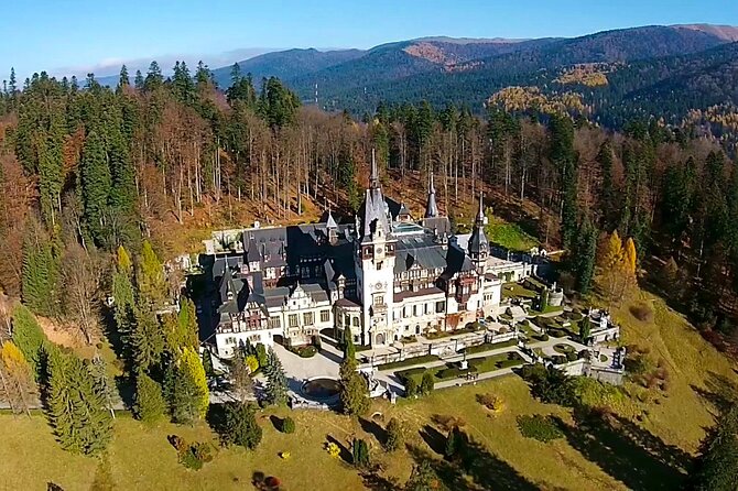 Dracula's Castle - Private Tour with Peleș Castle and Brașov city - Peleș Castle near Sinaia: the royal showpiece in the mountains