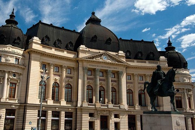 Guided Walking Tour of Historical Bucharest - Piața Unirii and Unirii Boulevard: fountains, slogans, and the city’s center of gravity