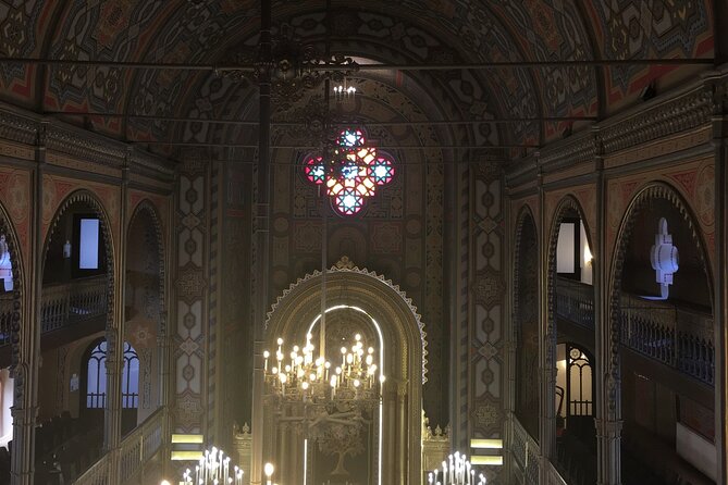 Half-Day Jewish Heritage Walking Tour in Bucharest - The “Choral” Temple: a Vienna connection you can see in Bucharest