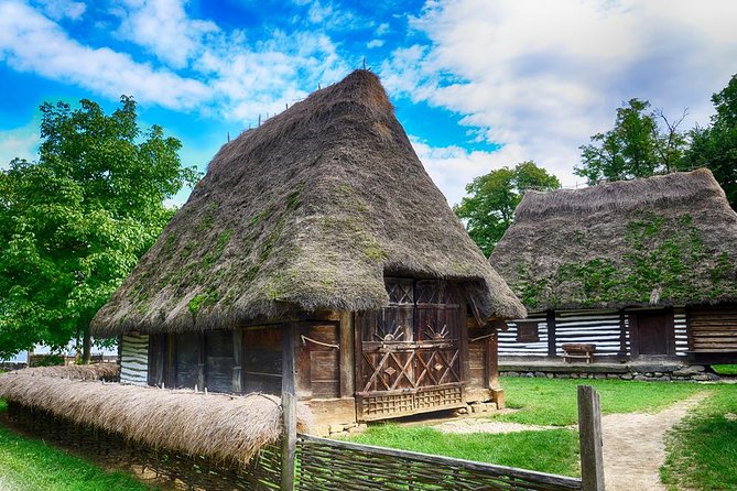 Half-Day Private Sightseeing Tour of Bucharest and its Surroundings Package - Walking, Weather, and How to Pack for a Half-Day That Moves