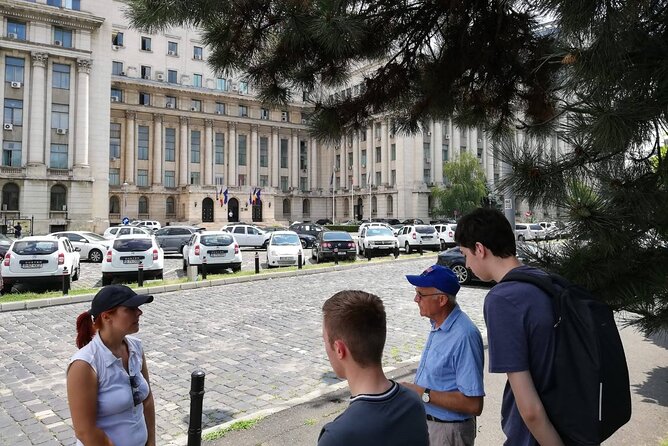 Life in Communism - Palace of Parliament: When Power Took Over the City
