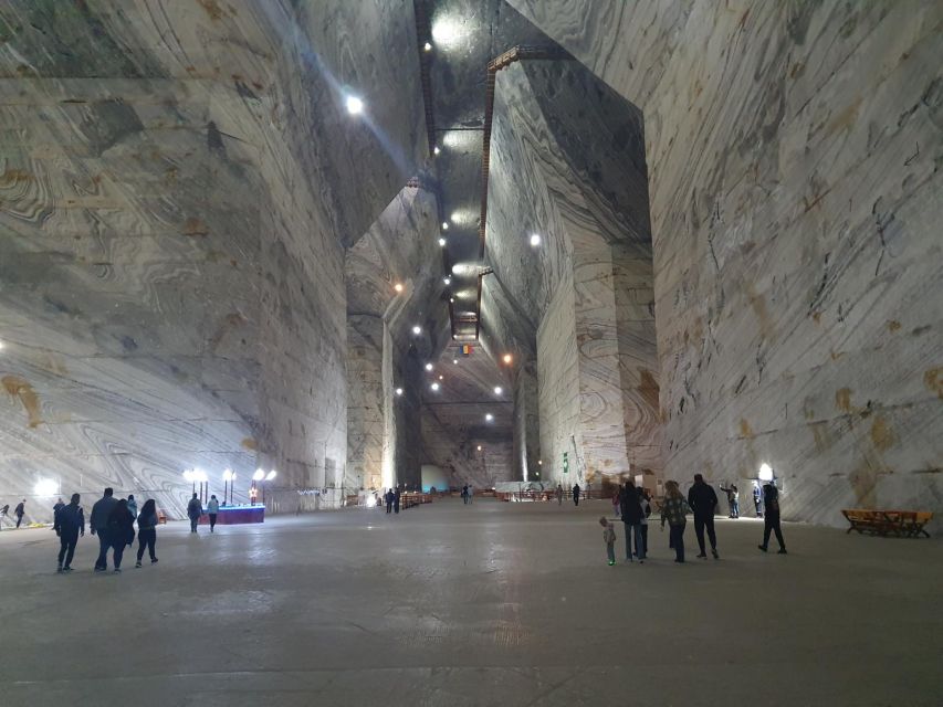 Muddy Volcanoes and Salt Mine Private Tour - Free Time That Actually Helps (Not Just Empty Minutes)