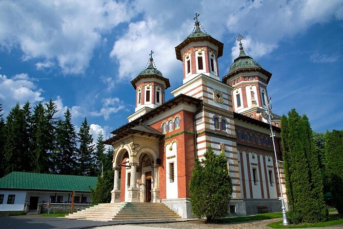 Peles & Cantacuzino Castles: Gourmet Wine & Cultural Day trip - Cantacuzino Castle: a terrace view plus a serious tasting