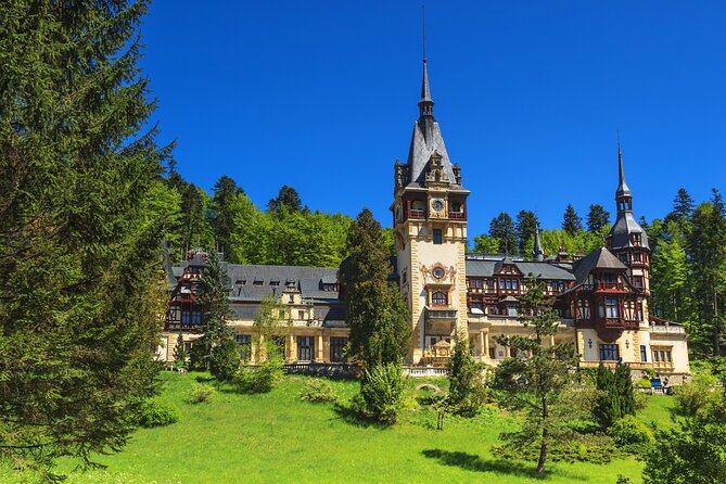 Peles Castle, Dracula Castle and Brasov old town - private tour from Bucharest - How this private tour gets you out of Bucharest (and keeps the day sane)