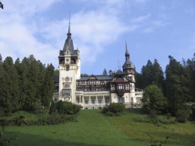 Peles, Dracula's Castles & Brasov: Private Day Trip & Pickup - The drive to Sinaia: setting the scene before the castles