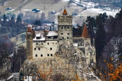 Premium Private 3-Day Best of Transylvania Tour Bucharest Hotel Pick Up/Drop Off - Peles Castle in Sinaia: royal drama in museum form