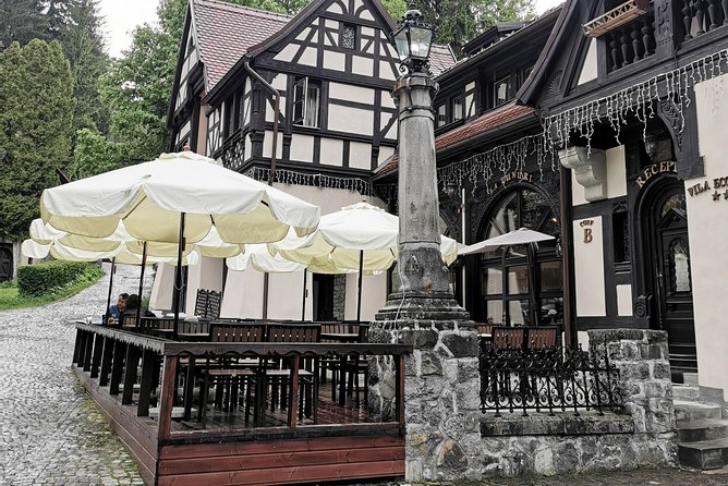 Private Day Tour - Transylvania & Dracula's Castle Through The BackDoor! - Peles Castle: the royal summer residence and the timing reality