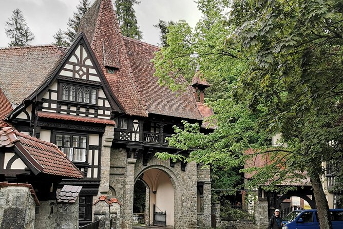 Private Day Tour - Transylvania & Dracula's Castle Through The BackDoor! - Brasov old town: a guided walking stop with medieval texture