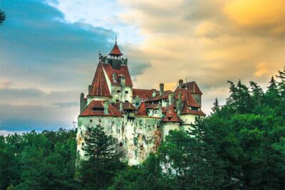 Private Guided Tour of Peles Castle and Bran Castle from Bucharest - Peles Castle in the forest: Wagner details and a royal summer escape