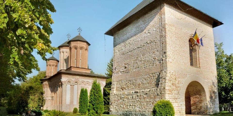 Private Tour from Bucharest to Dracula's tomb and Mogosoaia - Dracula’s tomb at Snagov: why this stop feels different
