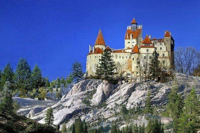 Private Tour to Dracula's Castle, Brașov City & Peleș Castle - Peles Castle Timing: Tickets, Closures, and What Two Hours Means