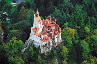 Private Tour to Peles and Dracula's Castle - Day trip from Bucharest - Bran Castle: Dracula’s Castle with Real Geography Behind It
