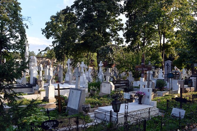 Quest Experience in Bellu Cemetery Bucharest - When this quest is a great fit