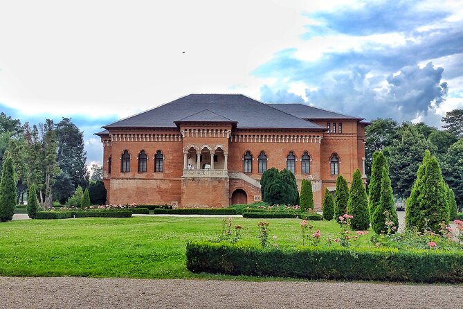 Sacred Monasteries Private Tour: Snagov, Țigănești & Căldărușani - Căldărușani Monastery by the lake: fortified faith and an Icons Museum