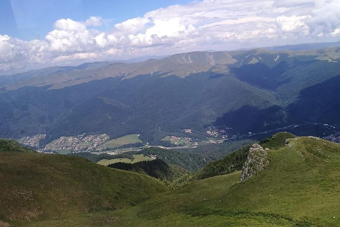 Sinaia and Brasov in one day - Peles Castle: a monarch’s palace on a mountain route