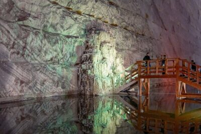 Slanic Salt Mines & Village Charms: Bucharest Day Escape - Herăstrău Park: the calm intermission with Lake views