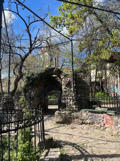 Slavery in Romania,Myths and Truths on Gypsies, Walking Tour - How the 3-hour format feels on your feet