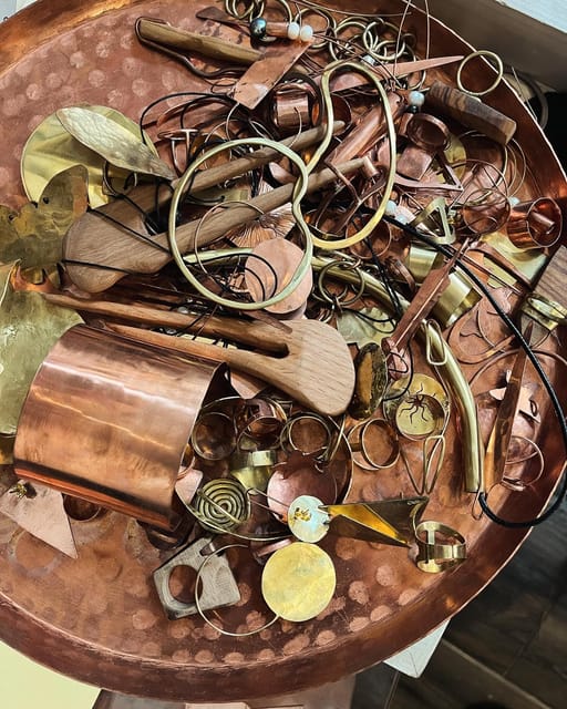 Slavery in Romania,Myths and Truths on Gypsies, Walking Tour - Optional Roma jewelry workshop at Mesteshukar ButiQ [MBQ]