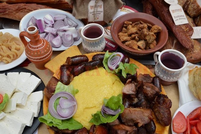 Street Food'n'Culture Tour - Piata Amzei: the open-air market stop that teaches you how Bucharest shops