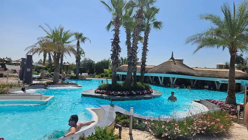 Therme:Spa Day at the biggest oasis of Relaxation《Bucharest》 - The Therme botanical garden setting (and how to use it)
