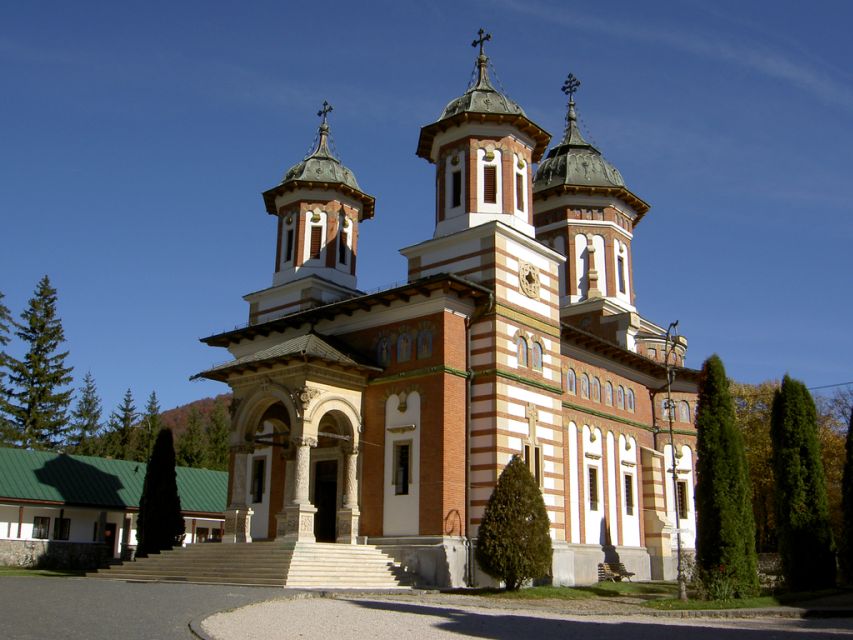 Transylvania: Cultural Full-Day Trip by Minivan - A 12-hour Transylvania reset from Bucharest