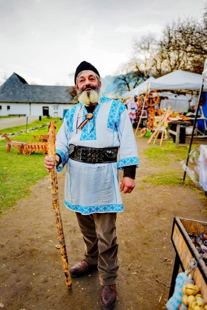 Transylvania Tour: Dracula's Castle, Peles Palace & Brasov - Shopping time in Brasov: use it for small wins