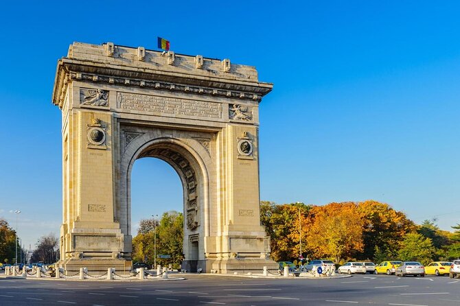 Tuk Tuk Bucharest Romantic Tour with miniBAR - A Two-Person Tuk-Tuk Romantic Tour That Gets You Oriented Fast