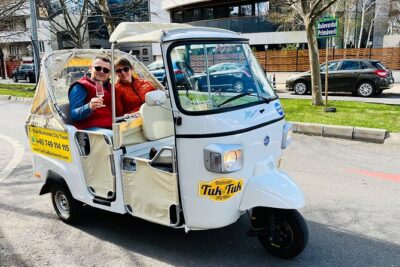 Tuk Tuk Bucharest Romantic Tour with miniBAR - miniBAR Drinks, Snacks, and Why the Timing Matters
