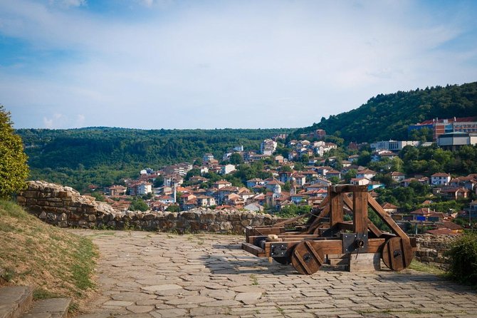 Visit Bulgaria - Veliko Tarnovo Medieval Fortress - Private tour from Bucharest - Bucharest to Bulgaria: What this 12-hour private trip feels like