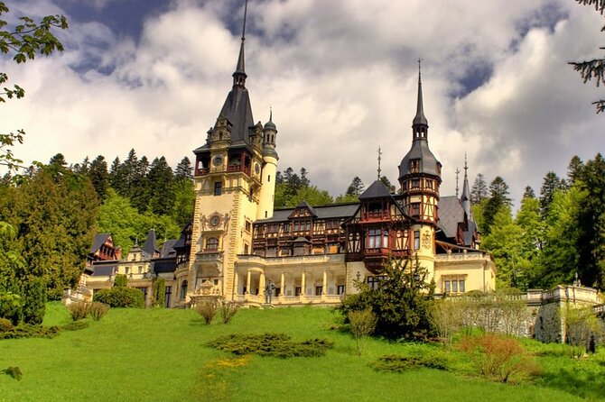 Vlad the Impaler Royal Court from Târgoviște, Peleș Castle and Dracula grave - Price and What You Truly Get for About $222.76