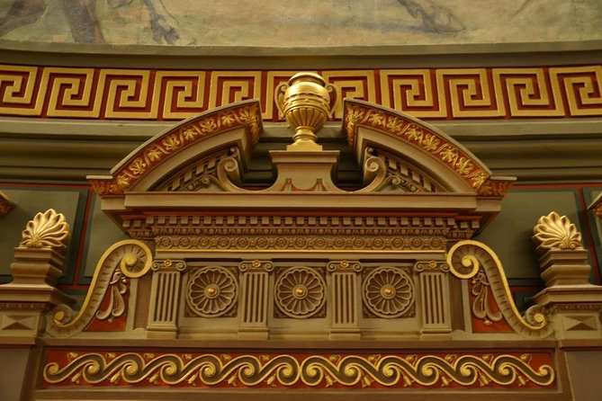 Walking tour of Bucharest - Price and value: $24.19 for a city-sense lesson