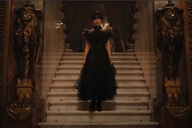 Wednesday Adams Family - Visit 6 filming locations, Private tour - Stop 4: The University of Bucharest and the show’s closet moment