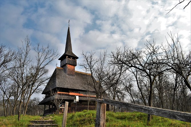 Your rendez-vous with Europe's past: time-travel to Maramures, Transylvania - Bran Castle, Peles Castle, and Bucharest’s Stavropoleos: the closing loop